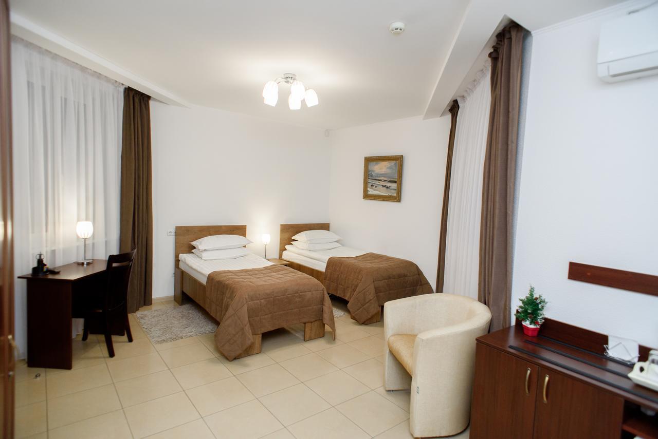 M&M Aparthotel Sumy Exterior foto